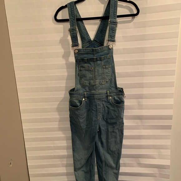 Never worn Free People bibs! - Picture 2 of 4